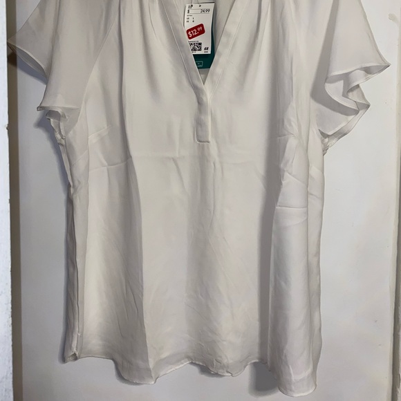 H&M White Blouse with Short Sleeve - Picture 3 of 11